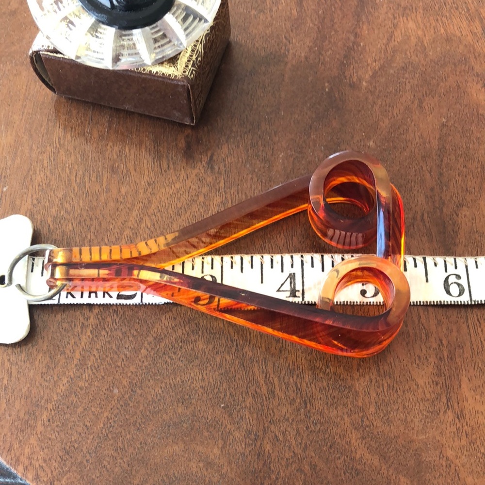 Lucite Handle - Picture 3 of 9